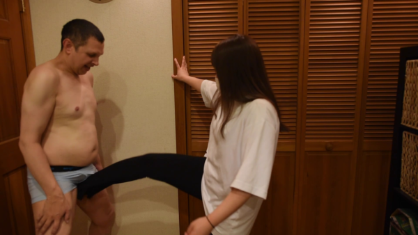 Hana tries Ballbusting - 27m 19s