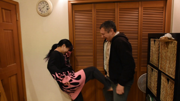 Milk Invites Yu for Ballbusting - 43m 20s - Image 4